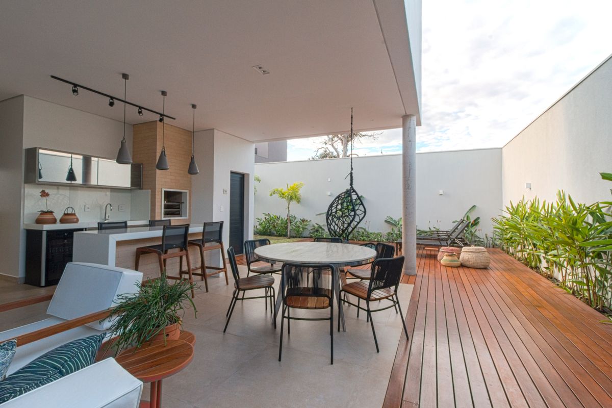 Outdoor kitchen and dining area on a patio